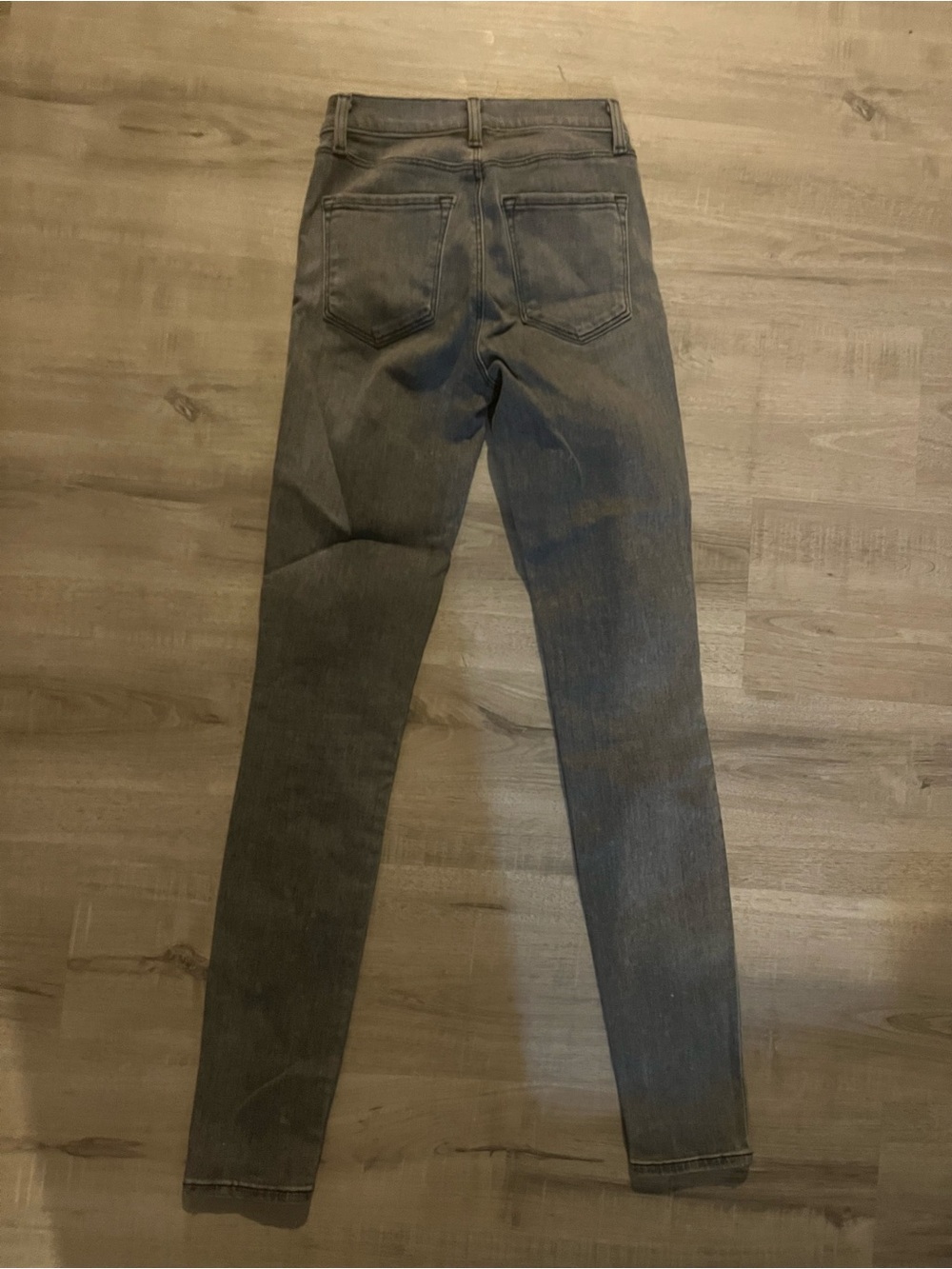 J Brand -High-Rise Grey Skinny Jeans - Women size 23 - Picture 4 of 6